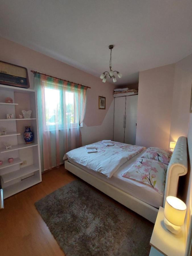 Apartments Maris Vranjic 外观 照片